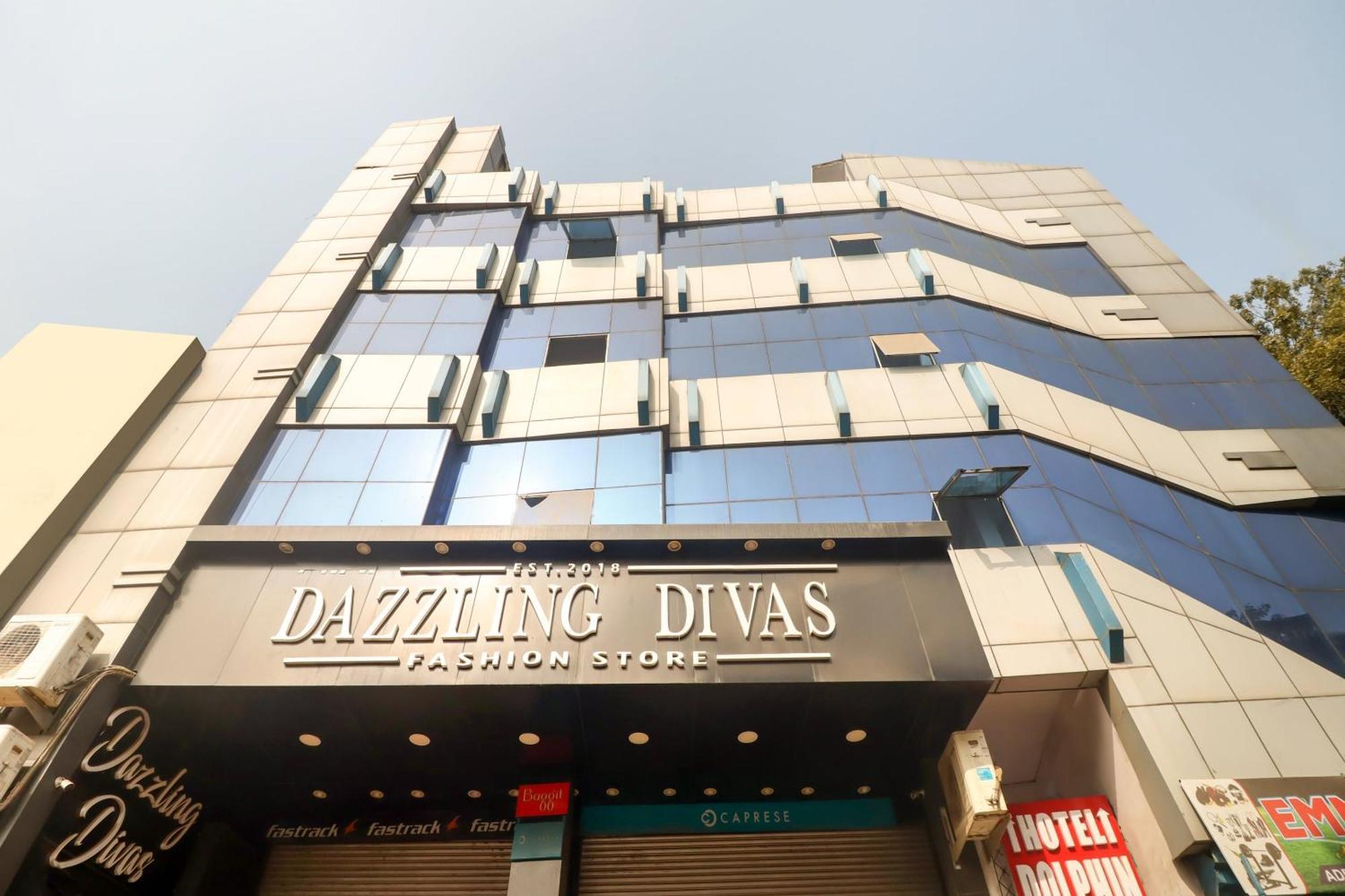 OYO 76591 Hotel Dolphin Lucknow Exterior foto